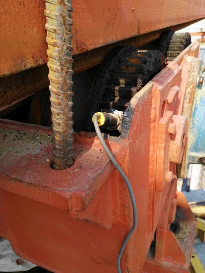 湖南湘西架橋機監控系統現場安裝圖二